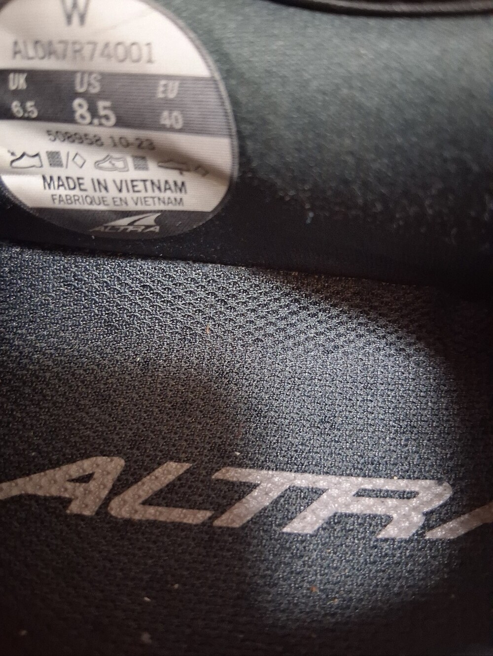 Altra Olympus 5 Black/Grey Women's Trail Running Shoe * Size: 8.5 - Picture 9 of 9